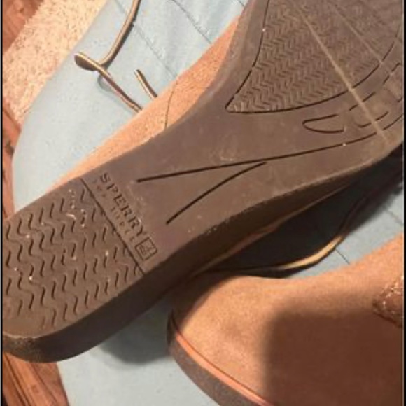 boot - Picture 2 of 2